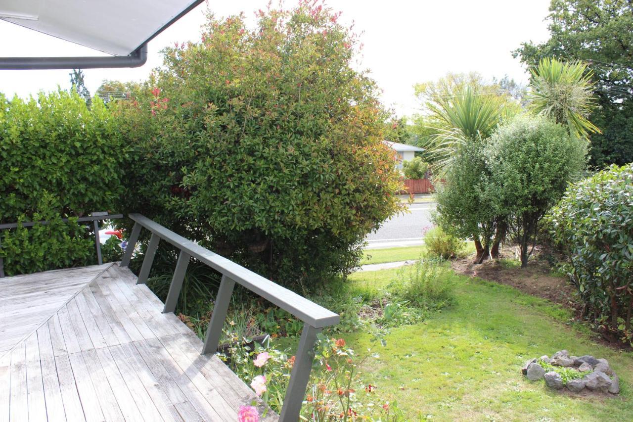 Bram'S Bach Villa Taupo Exterior photo